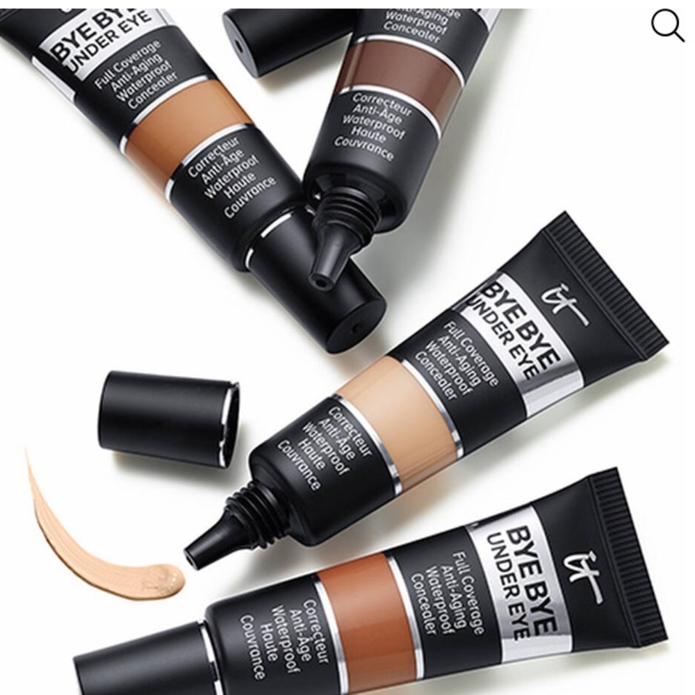 NWT It Bye Bye Under eye Concealer